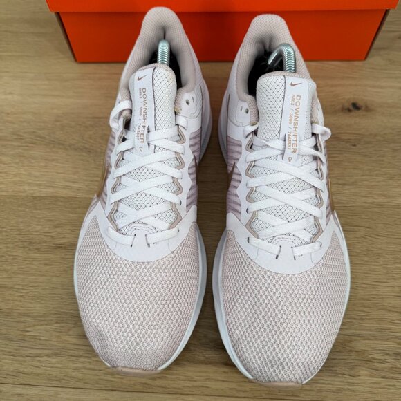 Nike Womens Downshifter 11 Running Shoe Size 11 Pink Rose Gold Active Athletic - Picture 3 of 15